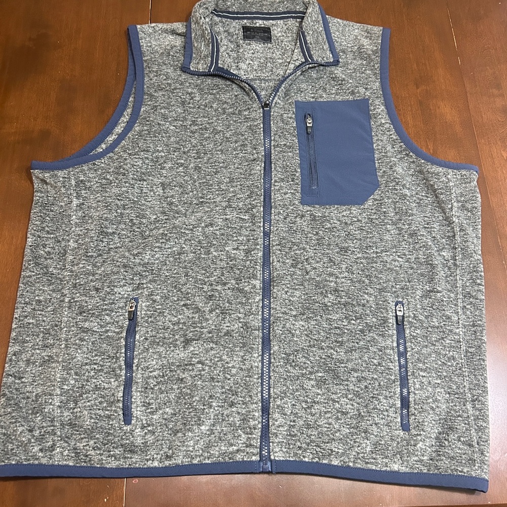 Abercrombie and Fitch Vest XXL Gray and Blue
